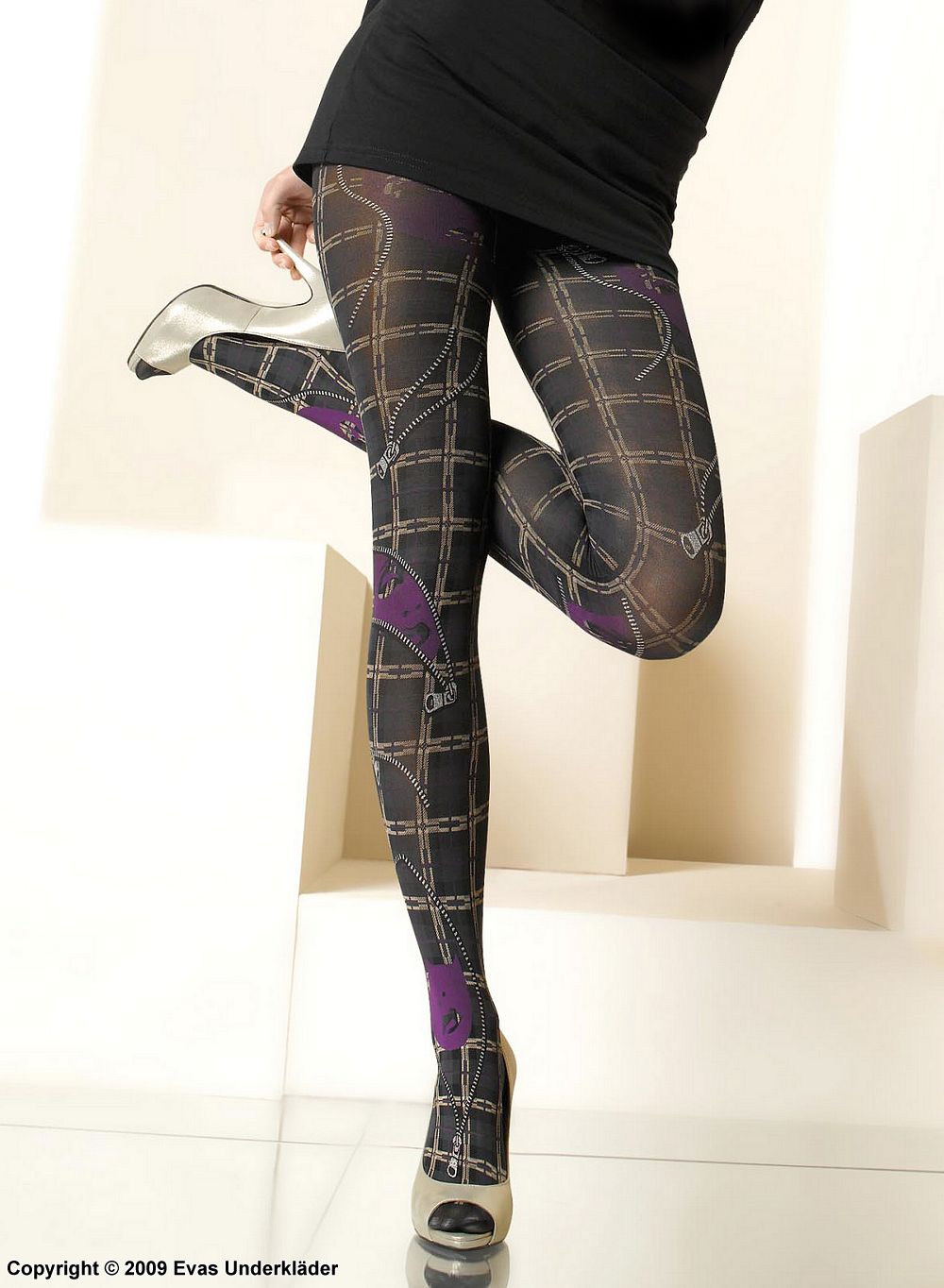 Tights with zipper designs